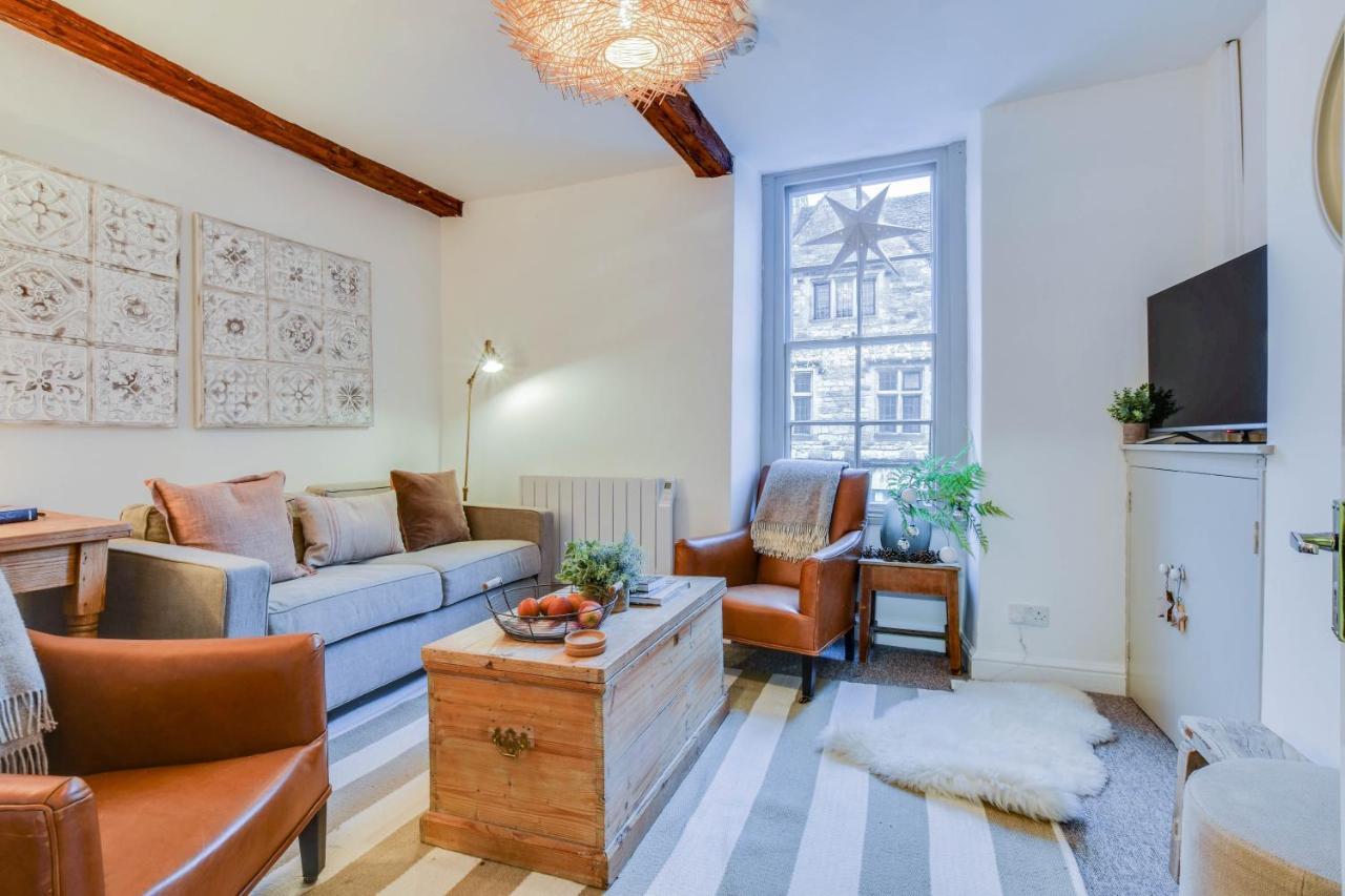 The Malthouse - Naturally Styled Central Apartment ไซเร็นเซสเตอร์ ภายนอก รูปภาพ